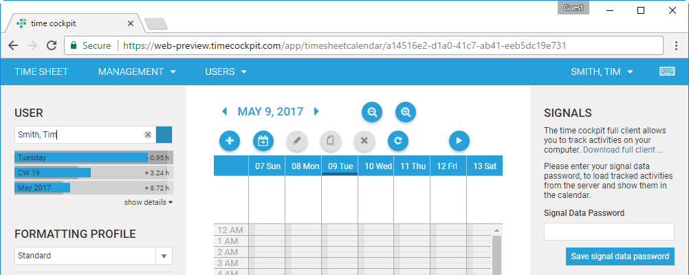 Calendar with signals details area